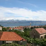 Jaksic Supetar