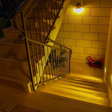 Jaksic Lägenhet Supetar